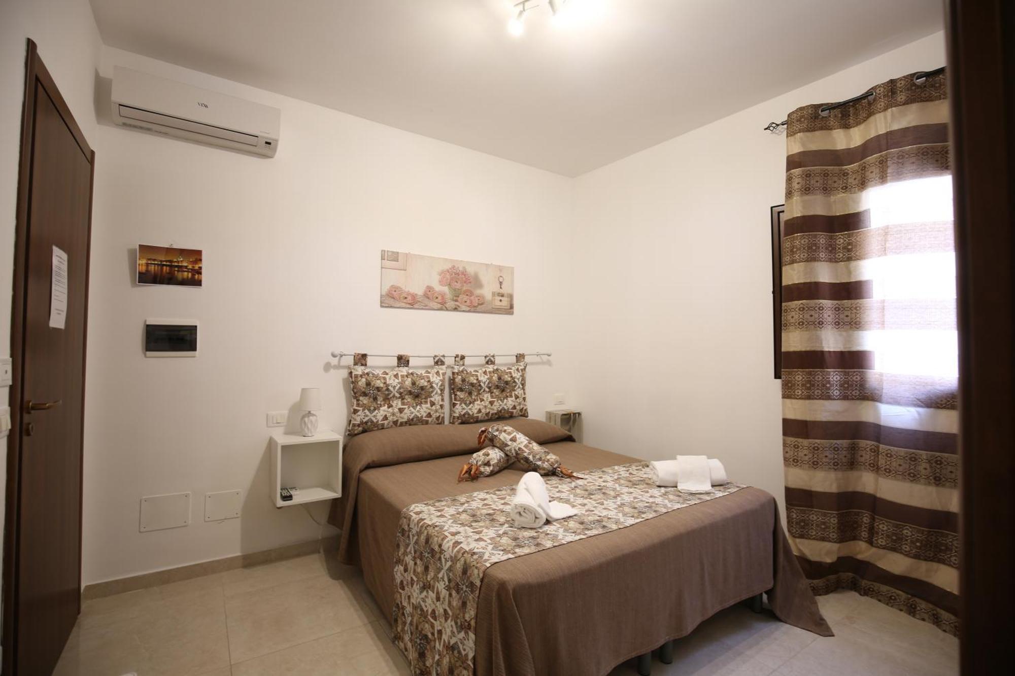 La Corte Dei Naviganti Apartment Trapani Bagian luar foto