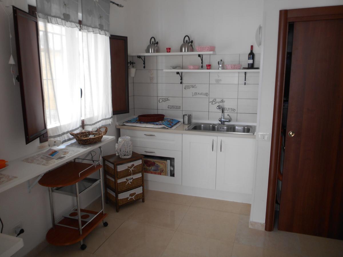 La Corte Dei Naviganti Apartment Trapani Bagian luar foto